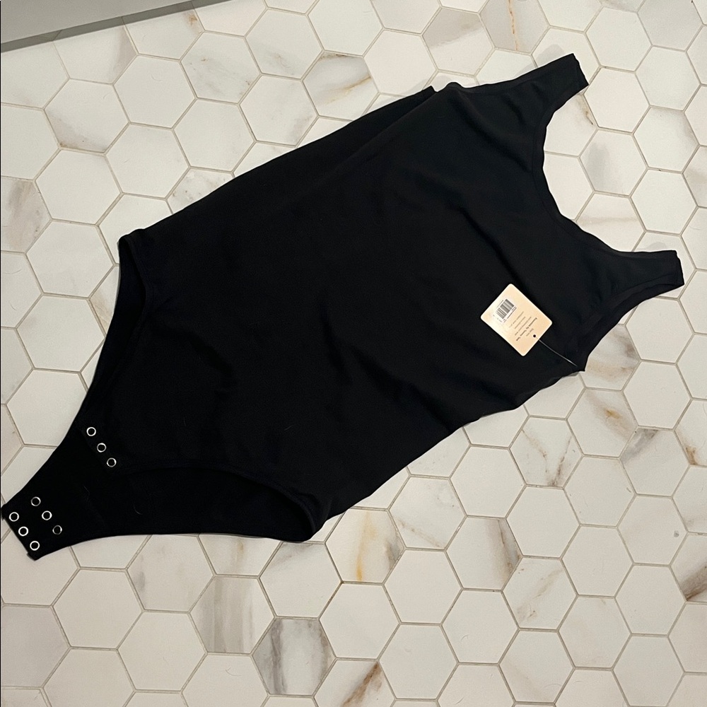 Tummy Tank Essentials Shaping Bodysuit cami  Shapewear Black 1xl/2XL‎ 1x/2x new!